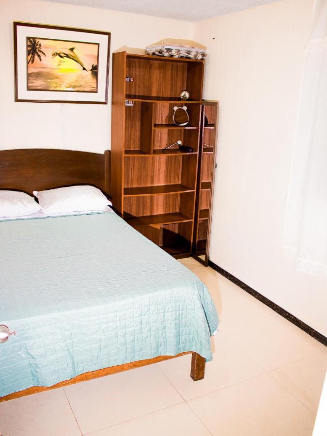 The White Lion 2 / 10 Min Airport Apartment Lima Exterior photo