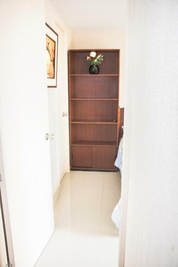 The White Lion 2 / 10 Min Airport Apartment Lima Exterior photo